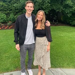 Meet your Posher, Leah